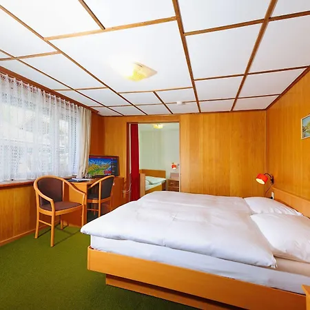 Alphubel Hotel 2*